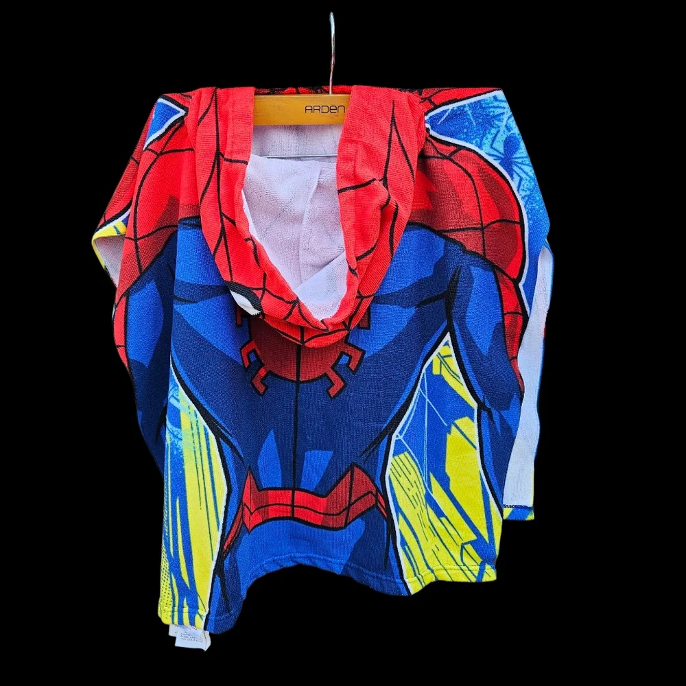 Marvel Red And Blue Superhero bathrobe One Size - Picture 7 of 11